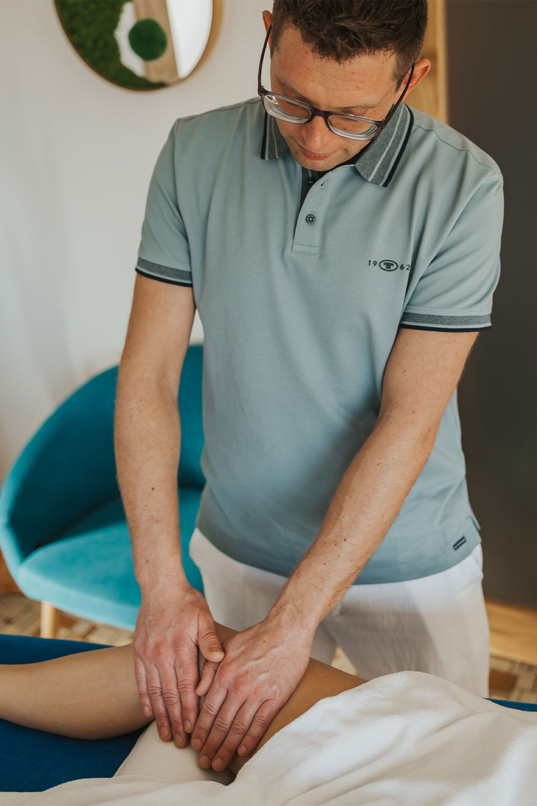 Heilmasseur-75